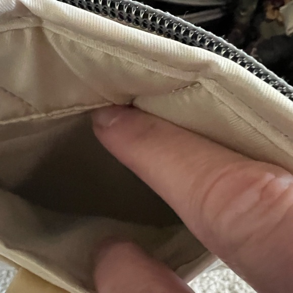 Lug crossbody handbag - Picture 5 of 6